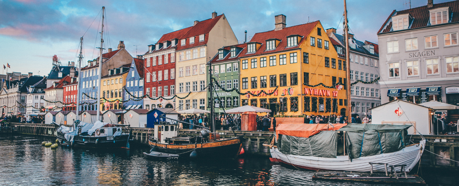 Nyhavn 17, Copenhagen by Nick Karvounis via unsplash