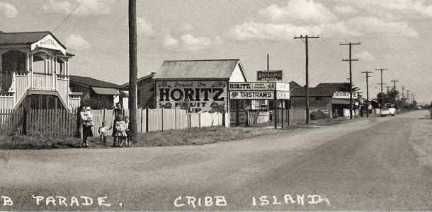 An historical photo of a streetat Cribb Island | Lost Island Remembered